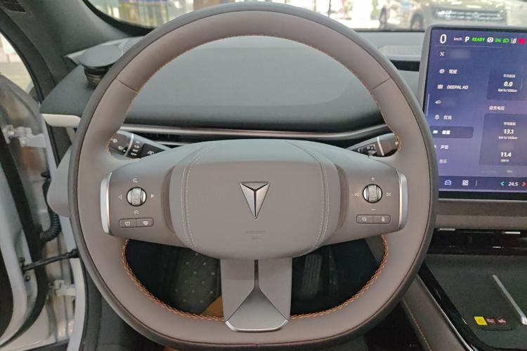Used Deepal S05 2026 Model 520Plus Pure Electric Edition Steering Wheel