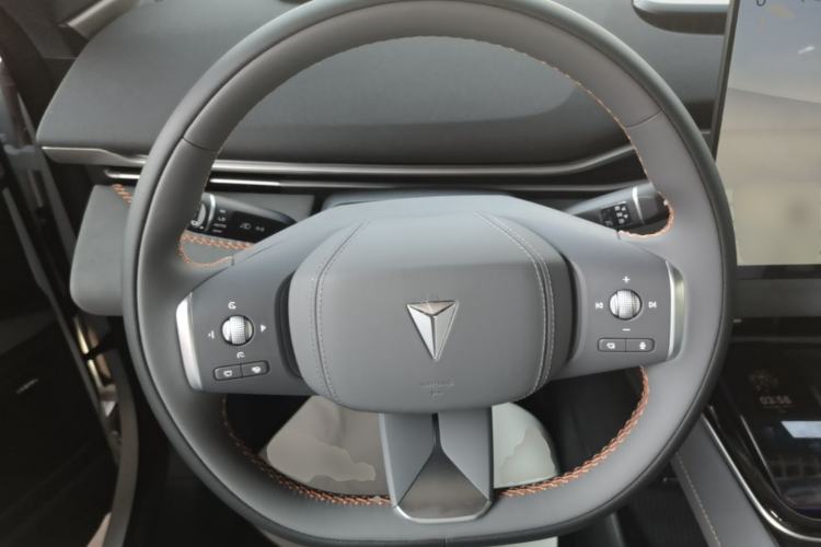 Used Deepal S05 2026 Model 520Max Pure Electric Edition Steering Wheel