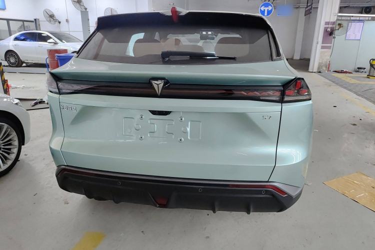 Used Deepal S07 2023 200Max Range-Extended Version Exterior 4