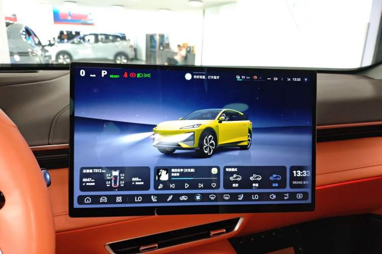 Used Deepal S07 2024 215Max Qiankun Intelligent Driving ADS SE Range-Extended Version Audio And AC Panel