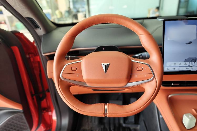 Used Deepal S07 2024 215Max Qiankun Intelligent Driving ADS SE Range-Extended Version Steering Wheel
