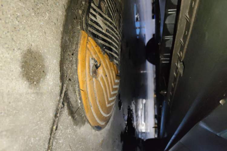 Used Deepal S07 2023 520Max Pure Electric Version Chassis Front