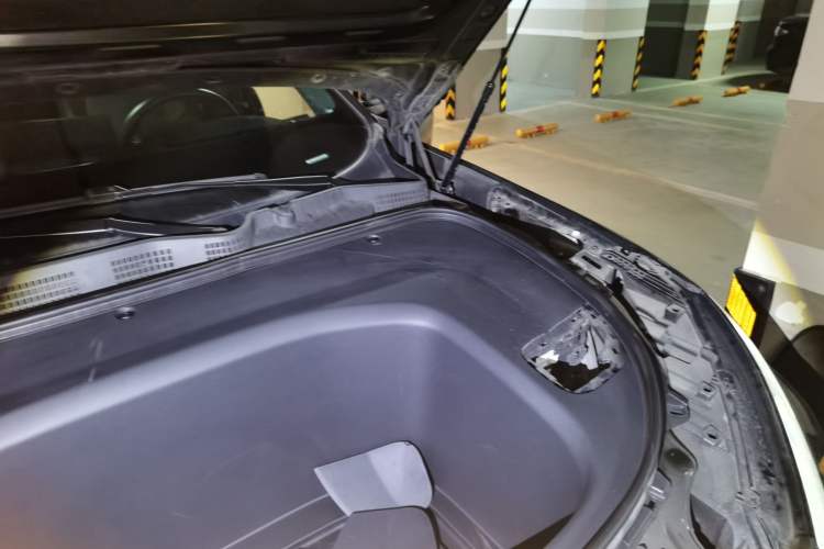 Used Deepal S07 2023 520Max Pure Electric Version Engine Bay Left