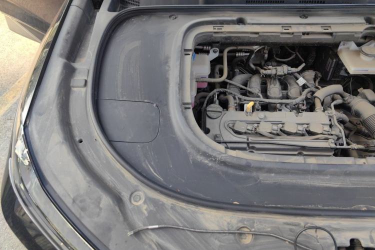 Used Deepal S07 2023 200Max Range-Extended Version Engine Bay Right