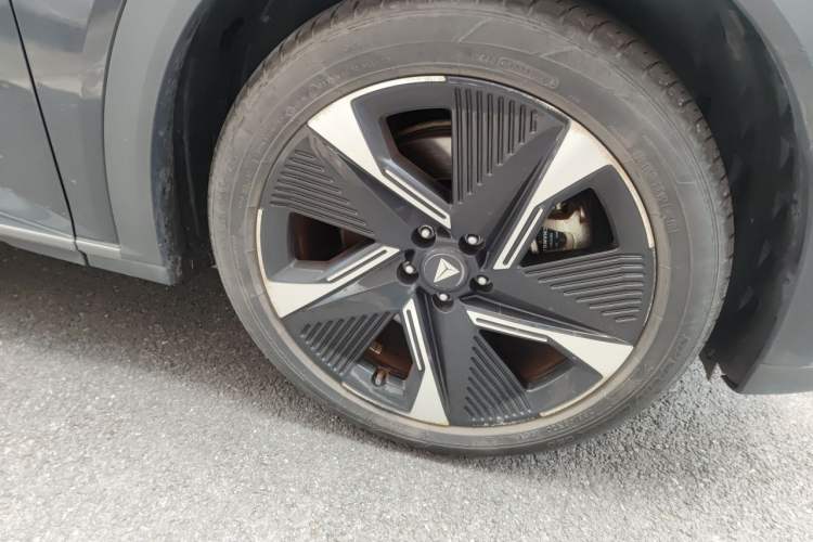 Used Deepal S07 2023 200Max Range-Extended Version Exterior 1