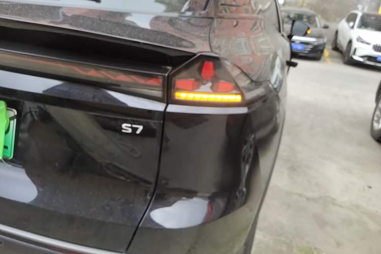 Used Deepal S07 2023 121Max Range-Extended Version Exterior 3