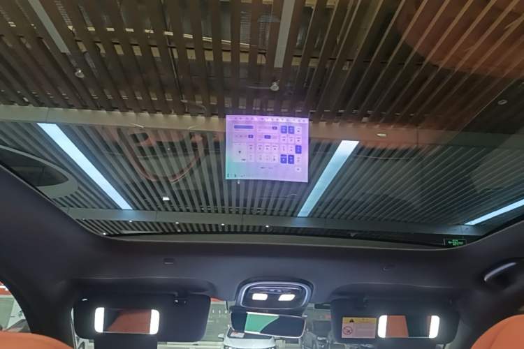Used Deepal S07 2023 200Max Range-Extended Version Headliner