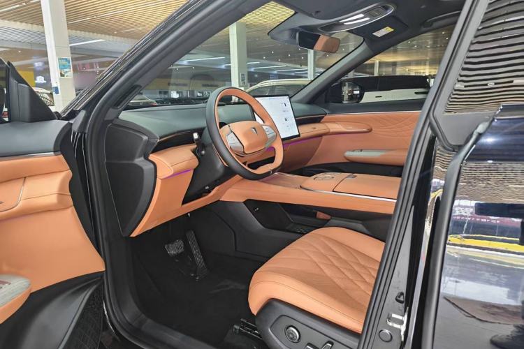 Used Deepal S07 2023 200Max Range-Extended Version Interior 1