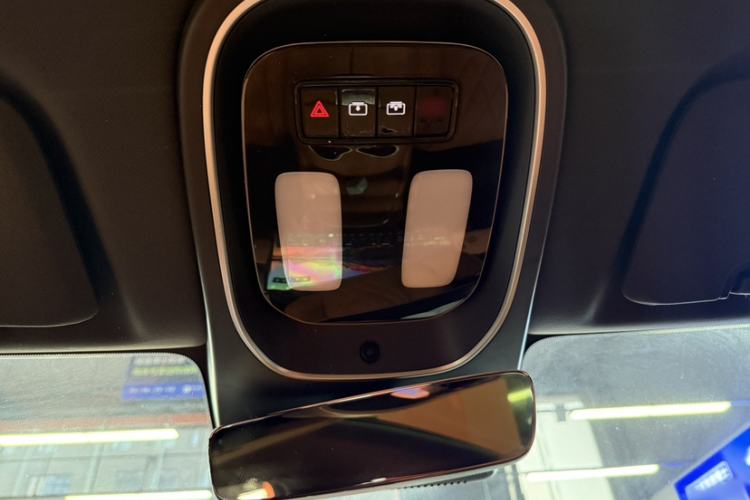Used Deepal S07 2023 200Max Range-Extended Version Interior 9