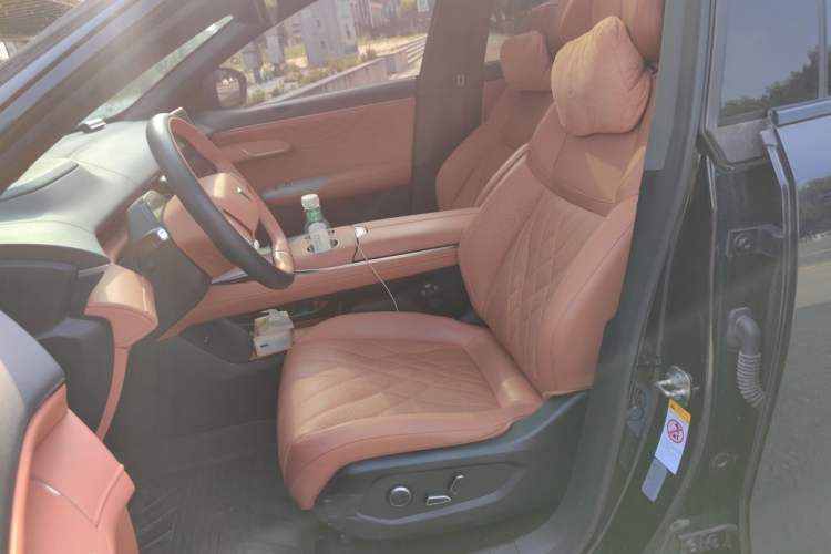 Used Deepal S07 2023 200Max Range-Extended Version Left Front Seat