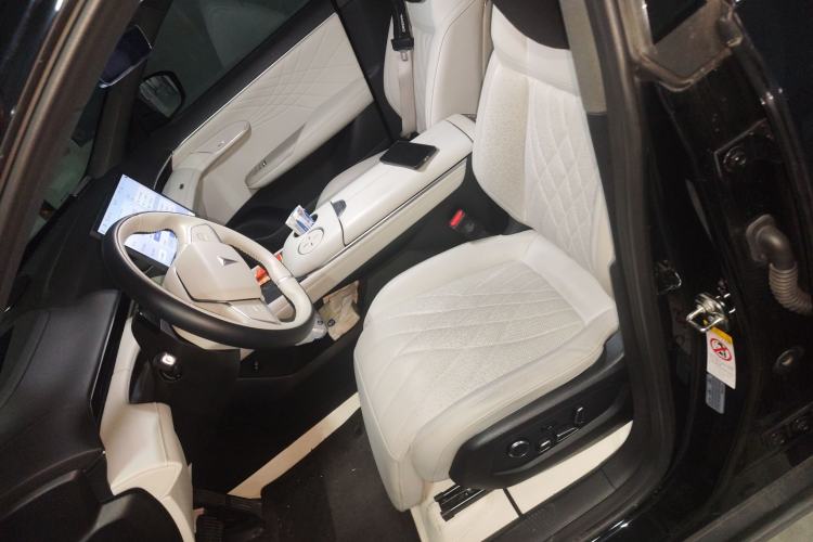 Used Deepal S07 2023 200Max Range-Extended Version Left Front Seat