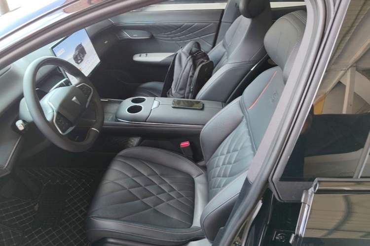 Used Deepal S07 2023 200Max Range-Extended Version Left Front Seat