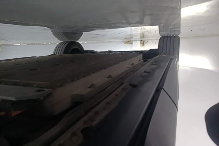 Used Deepal S07 2023 S7i 200Max Extended-Range Model Left Side Sill