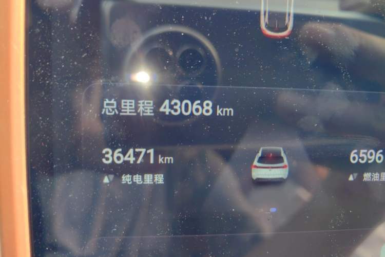 Used Deepal S07 2023 200Max Range-Extended Version Odometer Close Up