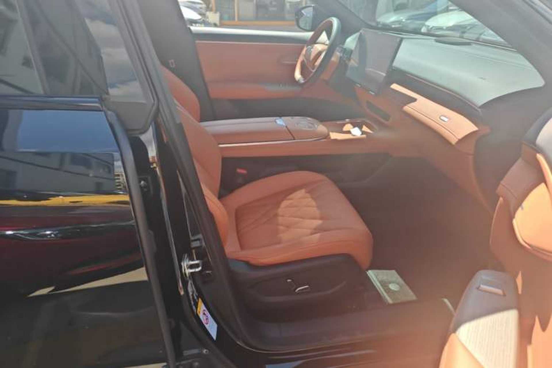 Used Deepal S07 2023 200Max Range-Extended Version Right Front Seat