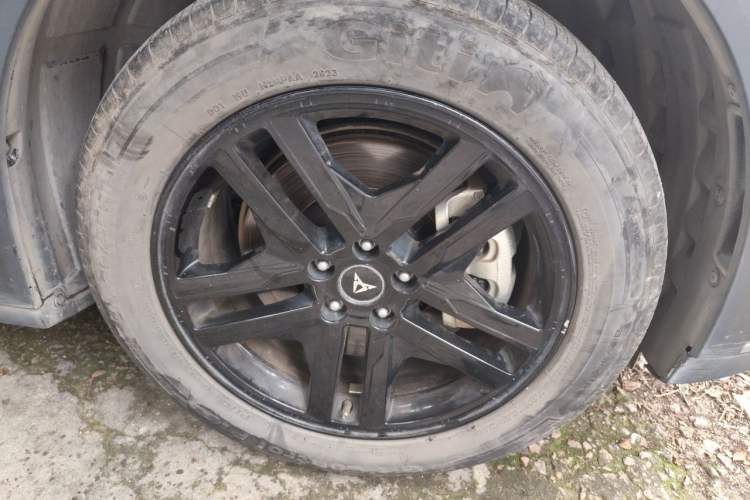 Used Deepal S07 2023 200Max Range-Extended Version Right Front Wheel Hub