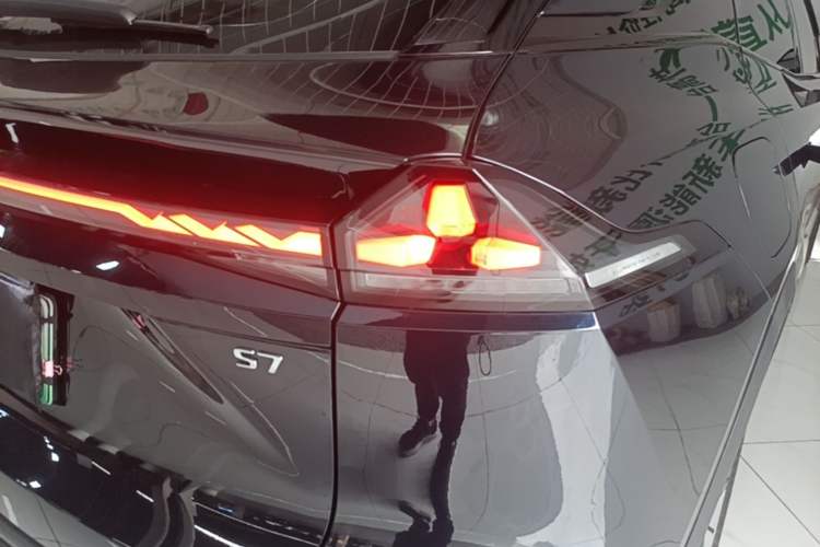 Used Deepal S07 2023 S7i 200Max Extended-Range Model Right Rear Taillight