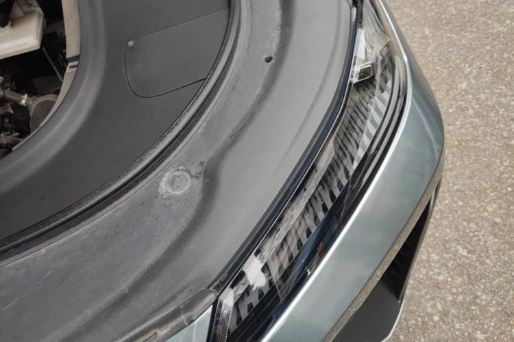 Used Deepal S07 2023 200Max Range-Extended Version Engine Bay Left