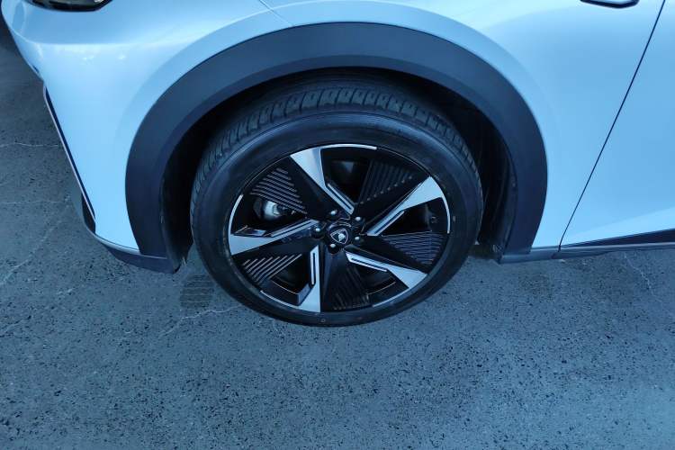 Used Deepal S07 2023 200Max Range-Extended Version Exterior 7
