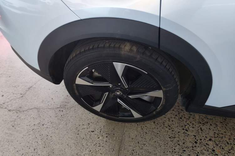 Used Deepal S07 2023 200Max Range-Extended Version Exterior 8