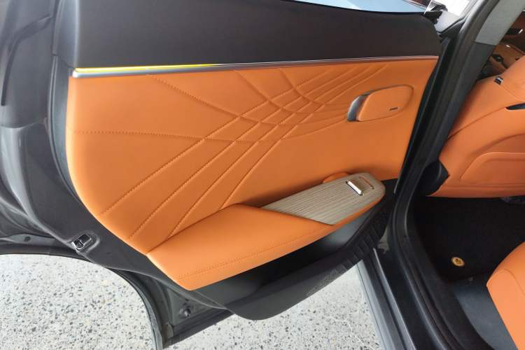 Used Deepal S07 2023 200Max Range-Extended Version Interior 8