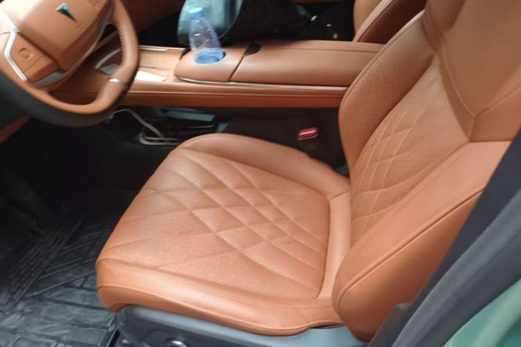 Used Deepal S07 2023 200Max Range-Extended Version Left Front Seat