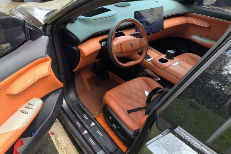 Used Deepal S07 2023 200Max Range-Extended Version Interior 3