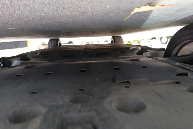 Used Deepal S07 2023 620Max Pure Electric Version Chassis Front