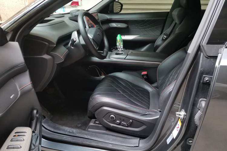 Used Deepal S07 2023 200Max Range-Extended Version Driver Seat