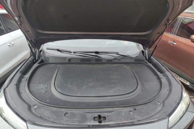 Used Deepal S07 2023 200Max Range-Extended Version Engine Bay