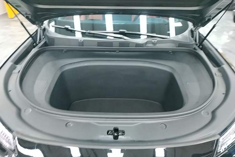Used Deepal S07 2023 520Max Pure Electric Version Engine Bay