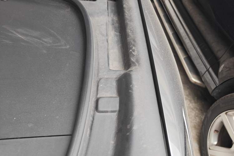 Used Deepal S07 2023 200Max Range-Extended Version Engine Bay Left