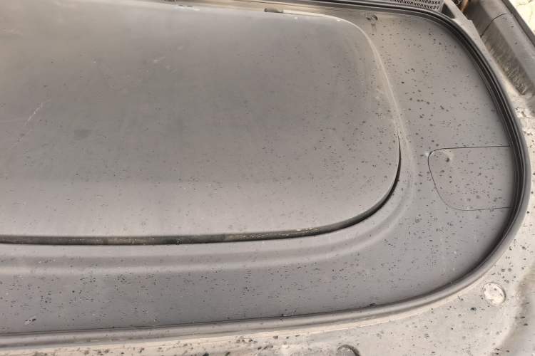 Used Deepal S07 2023 200Max Range-Extended Version Engine Bay Left