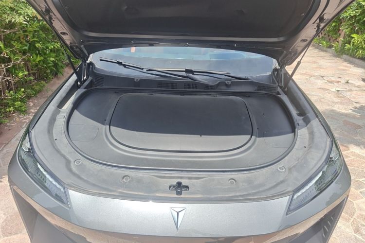 Used Deepal S07 2023 200Max Range-Extended Version Engine Bay