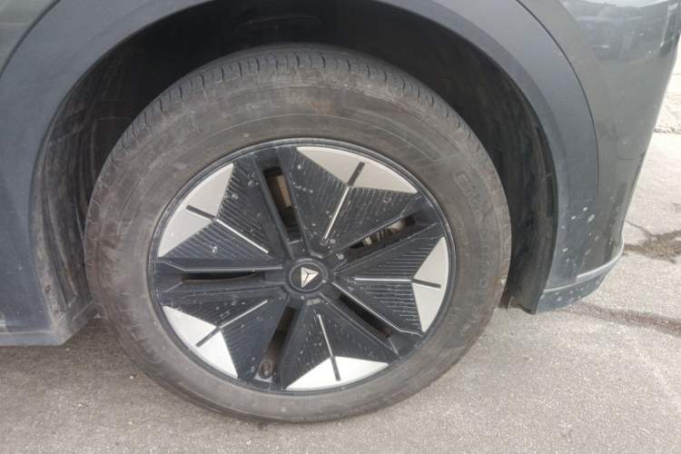Used Deepal S07 2023 200Max Range-Extended Version Exterior 1