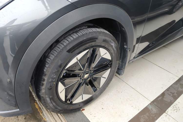 Used Deepal S07 2023 200Max Range-Extended Version Exterior 4