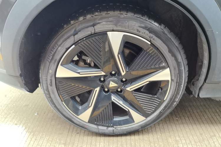Used Deepal S07 2023 200Max Range-Extended Version Exterior 5