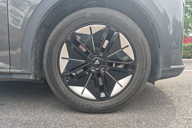 Used Deepal S07 2023 200Max Range-Extended Version Exterior 5