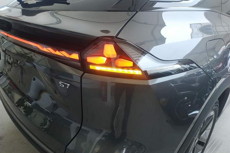 Used Deepal S07 2023 200Max Range-Extended Version Exterior 6