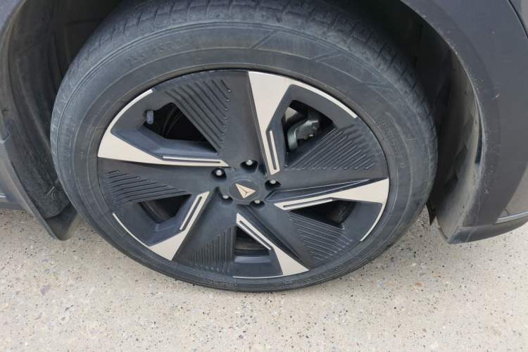 Used Deepal S07 2023 200Max Range-Extended Version Exterior 7