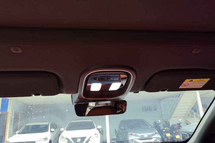 Used Deepal S07 2023 200Max Range-Extended Version Headliner