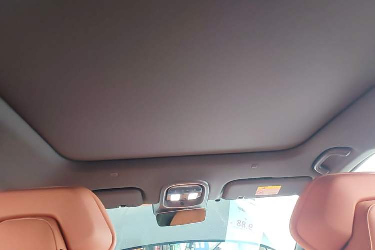 Used Deepal S07 2023 200Max Range-Extended Version Headliner
