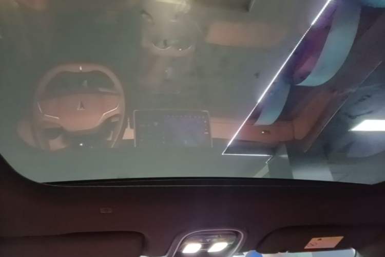 Used Deepal S07 2023 200Max Range-Extended Version Headliner