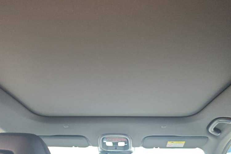 Used Deepal S07 2023 200Max Range-Extended Version Headliner