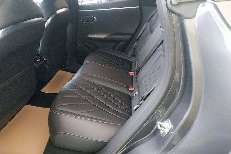 Used Deepal S07 2023 200Max Range-Extended Version Interior 4