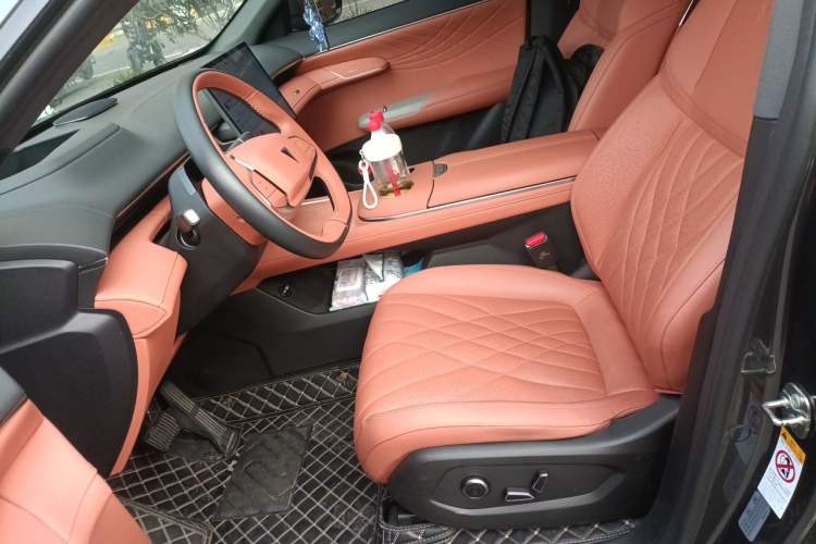 Used Deepal S07 2023 200Max Range-Extended Version Left Front Seat