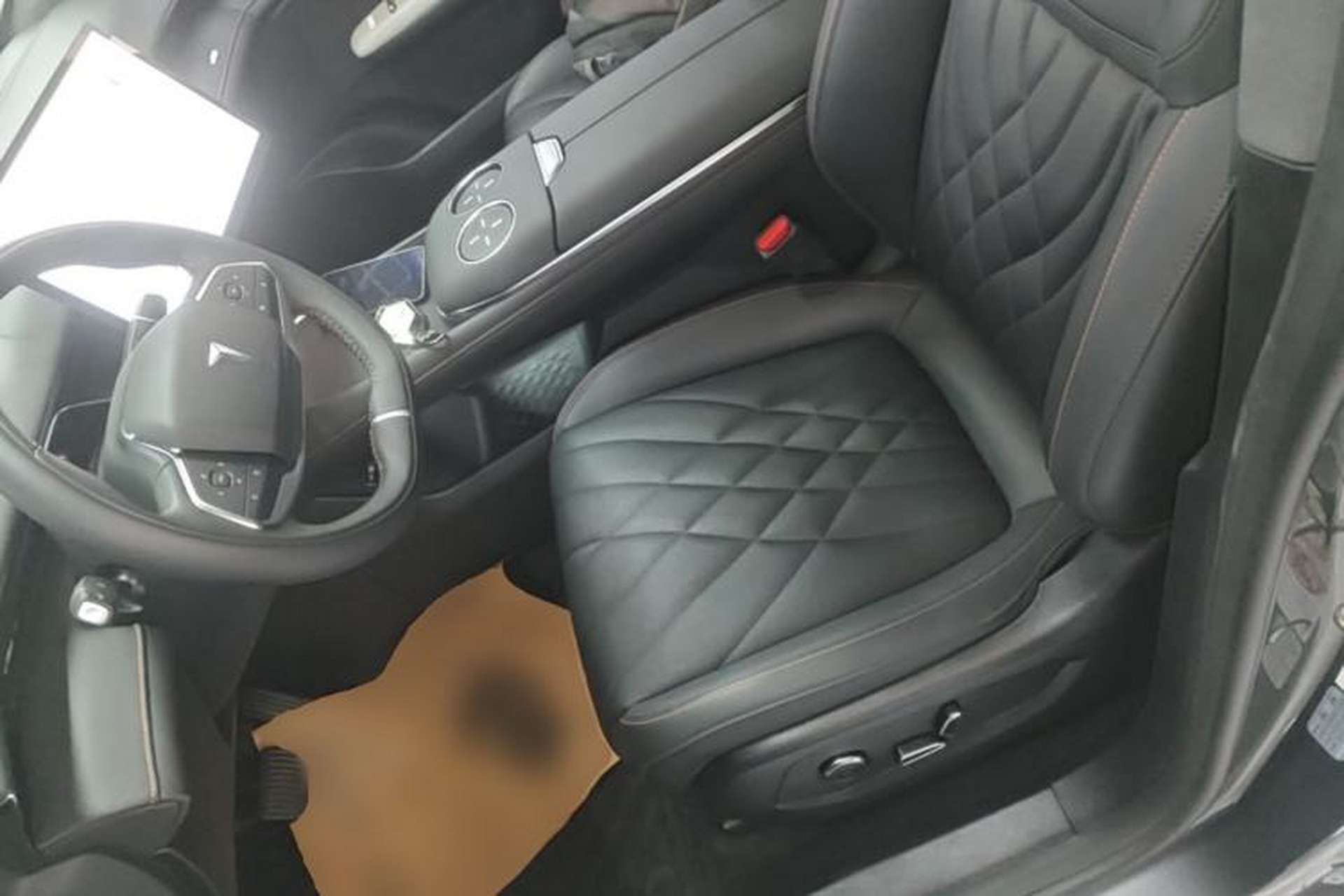 Used Deepal S07 2023 200Max Range-Extended Version Left Front Seat