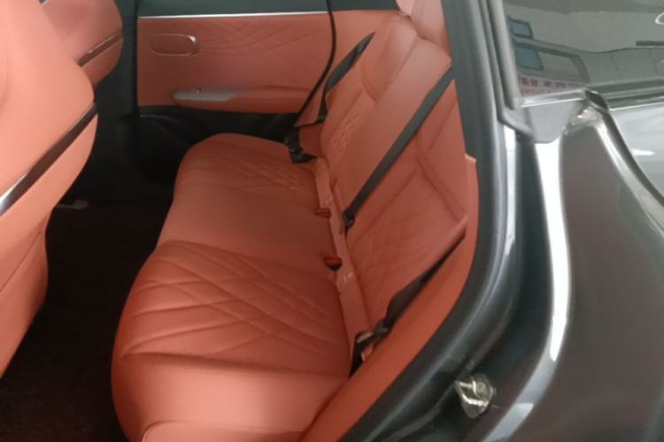 Used Deepal S07 2023 200Max Range-Extended Version Left Rear Seat