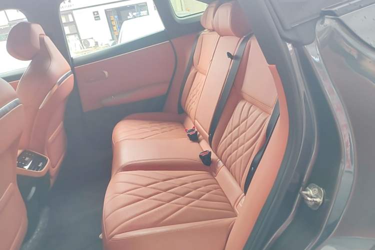 Used Deepal S07 2023 200Max Range-Extended Version Left Rear Seat
