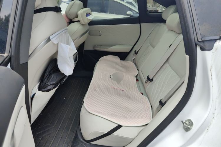 Used Deepal S07 2023 200Max Range-Extended Version Left Rear Seat